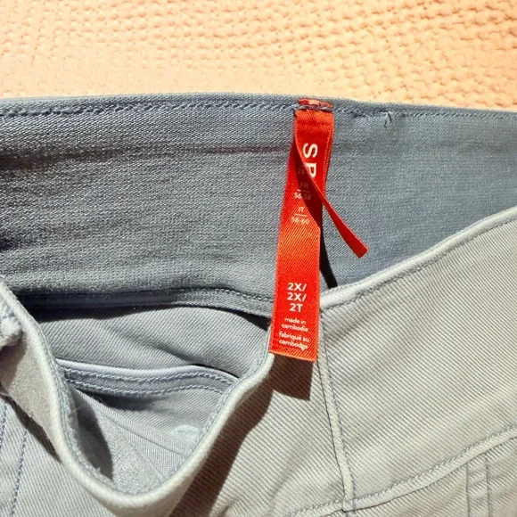 SPANX Light Blue High Waist Casual Shorts - Picture 3 of 4